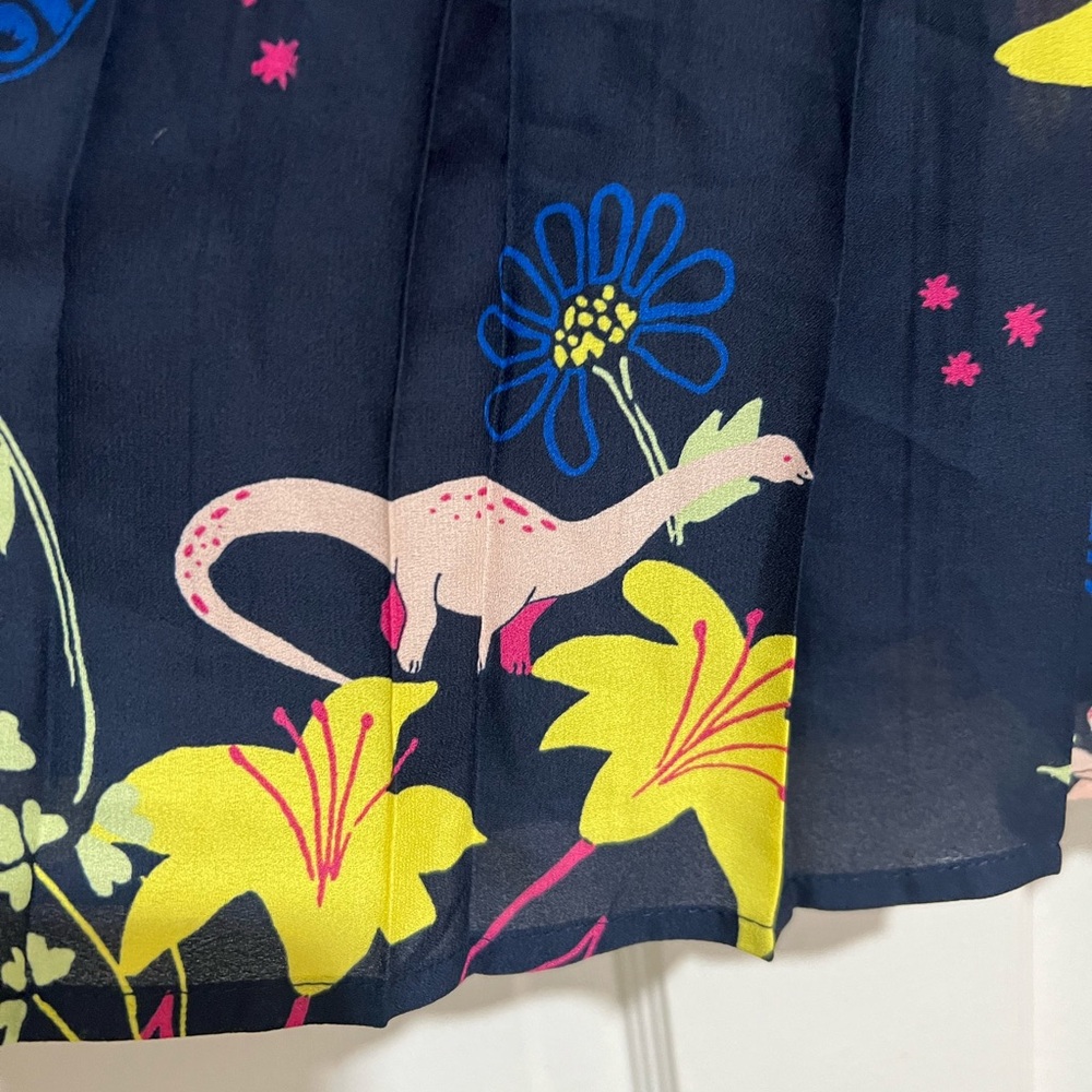 NEW ModCloth Women’s Floral‎ Skirt Dinosaur Size 8 - Picture 5 of 5